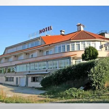 Aparthotel Corcubion Playa De Quenxe Экстерьер фото