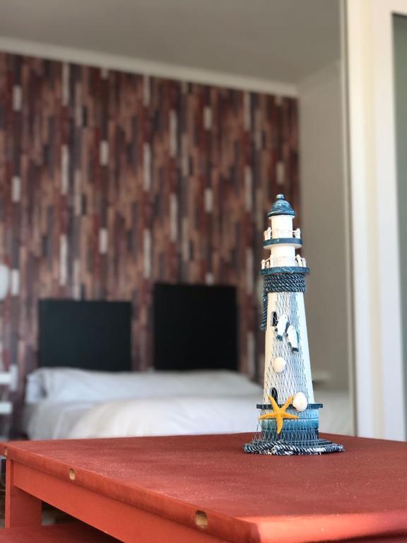 Aparthotel Corcubion Playa De Quenxe Экстерьер фото
