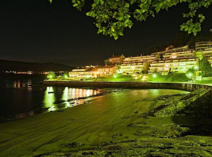 Aparthotel Corcubion Playa De Quenxe Экстерьер фото