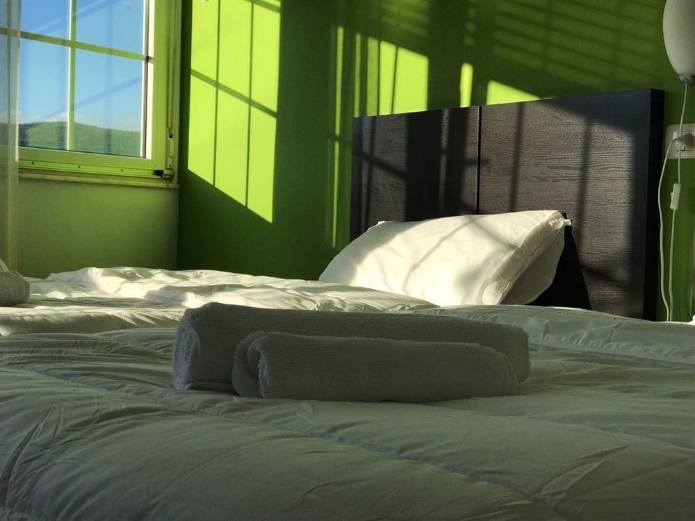 Aparthotel Corcubion Playa De Quenxe Экстерьер фото