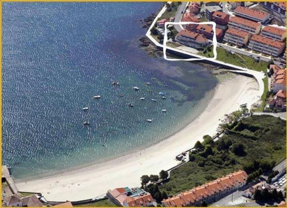 Aparthotel Corcubion Playa De Quenxe Экстерьер фото